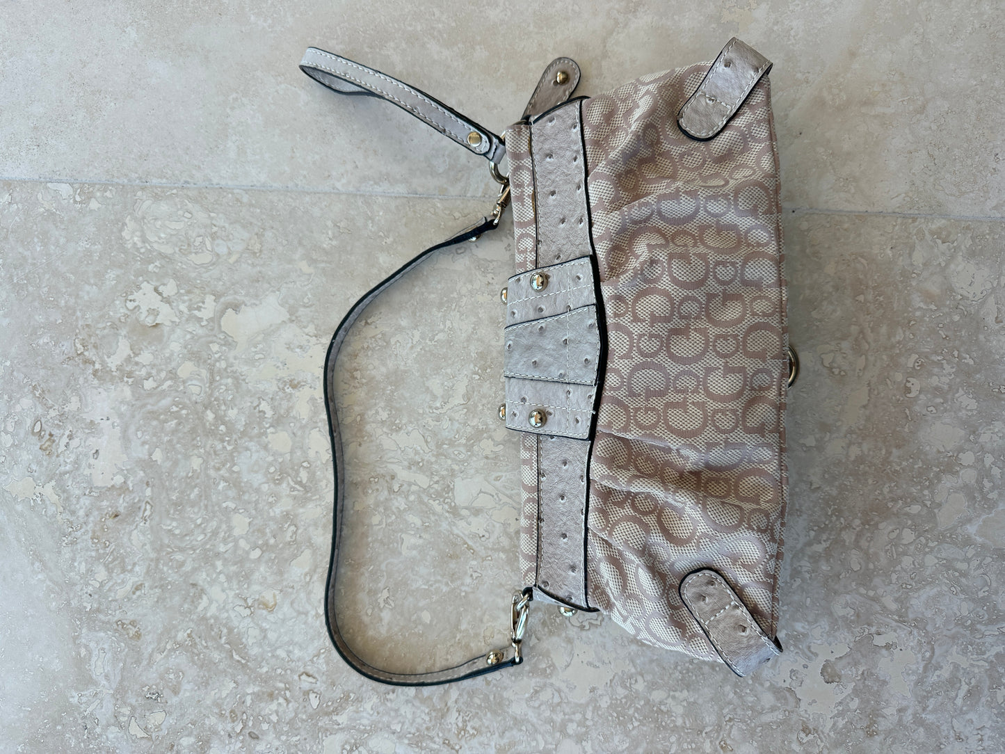 Guess Shoulder Bag