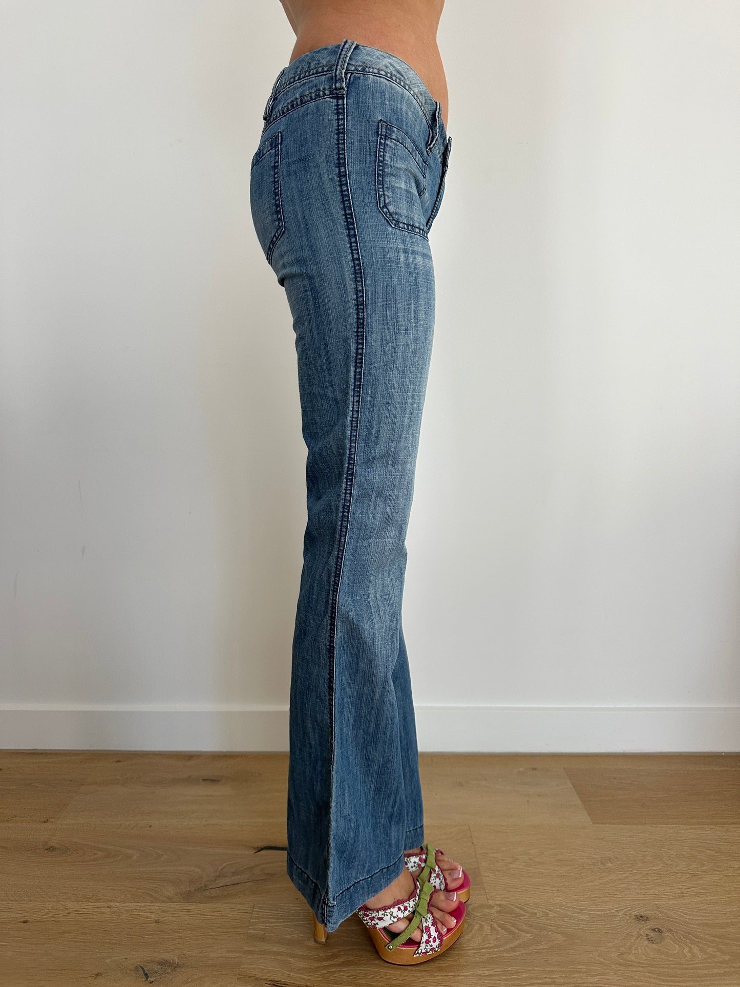Low rise Bootcut Jeans