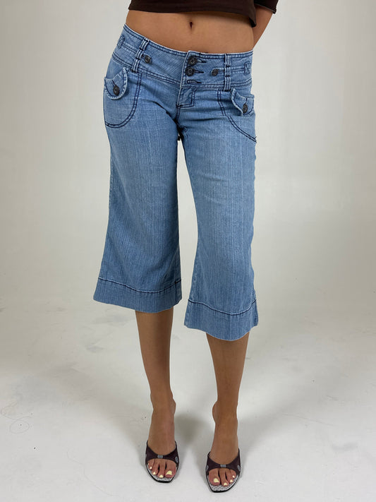 Low Rise Denim Capri Pants